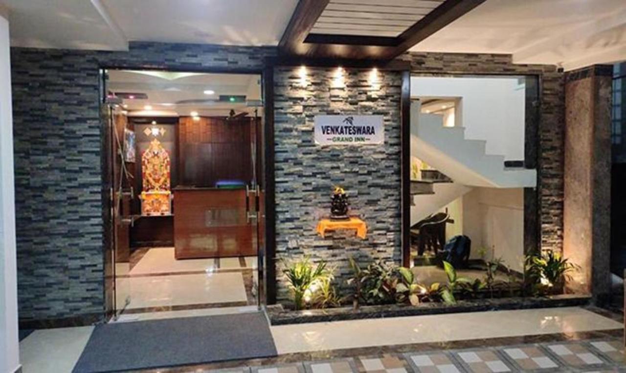 Fabhotel Nb Venkateswara Grand Inn Тірупаті Екстер'єр фото