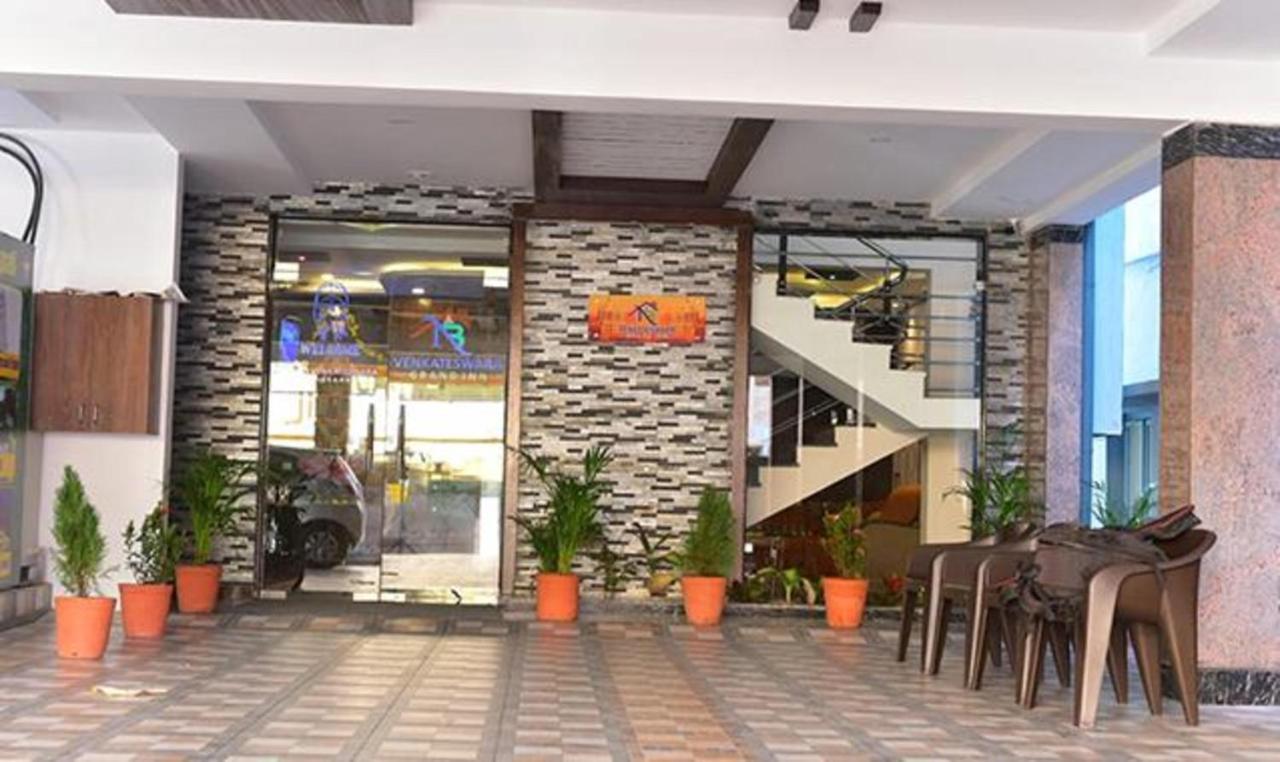 Fabhotel Nb Venkateswara Grand Inn Тірупаті Екстер'єр фото