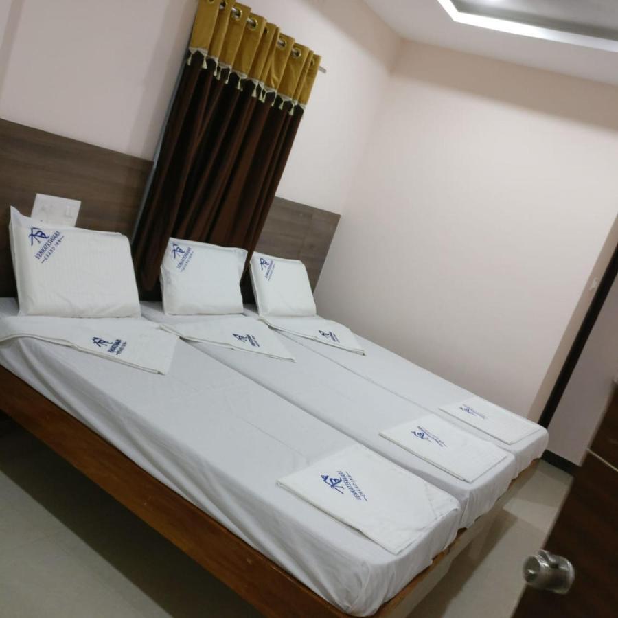 Fabhotel Nb Venkateswara Grand Inn Тірупаті Екстер'єр фото
