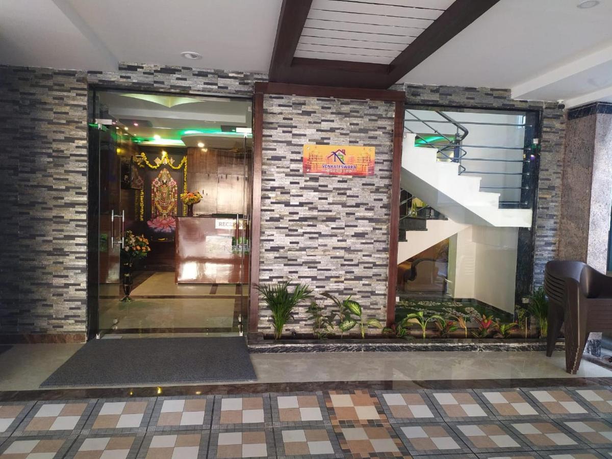 Fabhotel Nb Venkateswara Grand Inn Тірупаті Екстер'єр фото